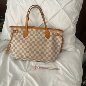 Louis Vuitton Damier Azur MM Bag Pre Loved